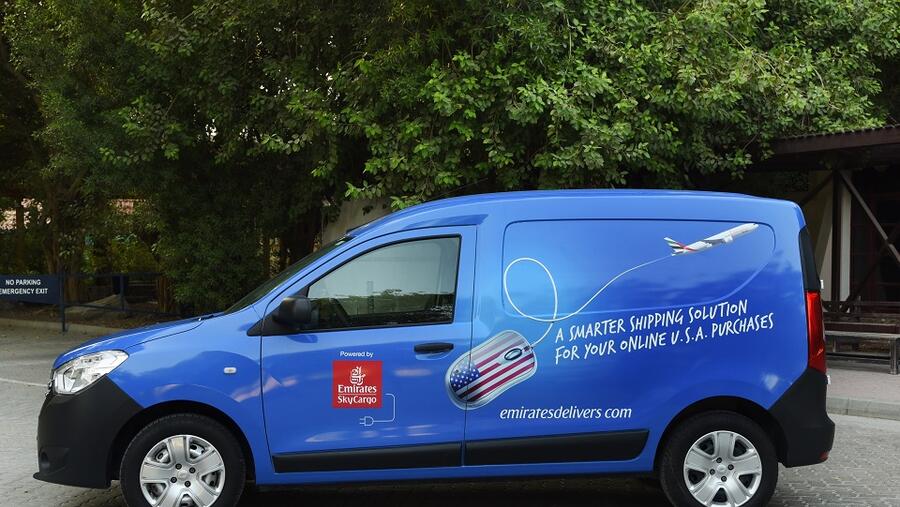 منصة شحن سريعة وفعالة وموثوق بها من حيث التكلفة لتسليم التجارة الإلكترونية، تلبية متطلبات العملاء من الأفراد والشركات الصغيرة في دولة الإمارات الذين يتسوقون عبر الإنترنت