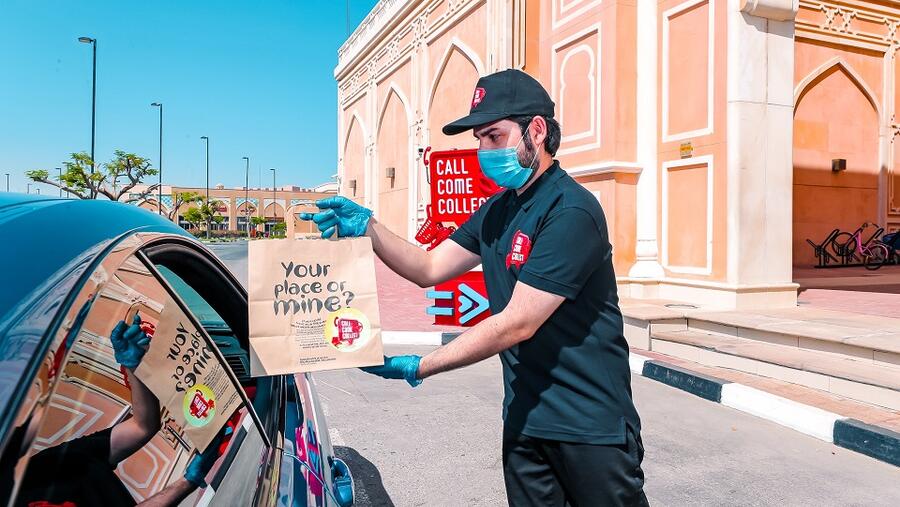 تعتبر خدمة "اتصل، زرنا، استلم"، طريقة سريعة ومريحة لشراء مجموعة واسعة من السلع ووجبات الطعام الجاهزة والحلويات الرمضانية، وذلك بدون أي رسوم للحجز أو للاستلام