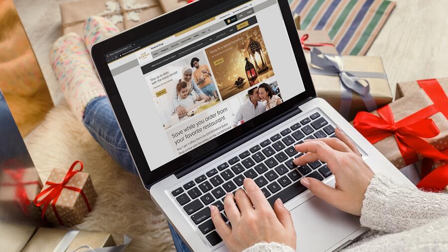 يمكن لأعضاء البرنامج إيجاد المزيد من العروض والصفقات المجزية لاسترداد أميالهم عبر متجر المكافآت الذي يضم أكثر من 3 آلاف منتج عبر موقع ضيف الاتحاد.