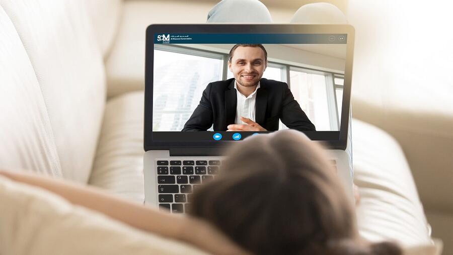 تقدم هذه التجربة التفاعلية للعملاء العديد من المزايا بما في ذلك الاجتماع عن بعد مع موظفو المبيعات في الشركة