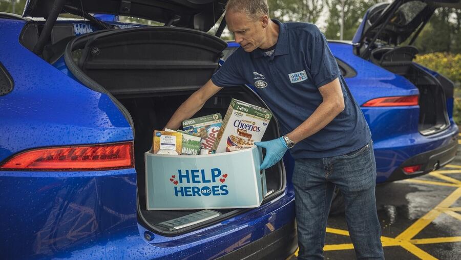 دعم جاكوار ولاند روڤر لمكافحة فيروس كورونا المستجد: تقديم أكثر من 360 سيارة عالمياً لدعم الاستجابة لحالة الطوارئ