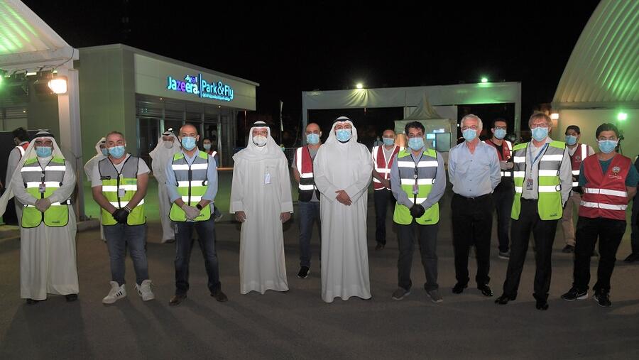 طيران الجزيرة تضع إمكانياتها تحت خدمة وزارة الصحة وتحوّل مواقفها إلى مركز للفحص السريع Covid-19 بالسيارة 