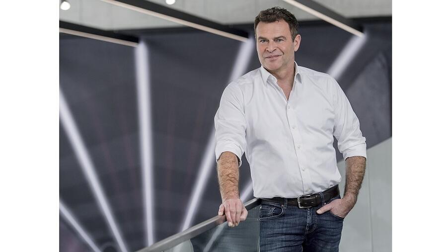 أستون مارتن لاجوندا تُعيّن توبياس مويرز في منصب الرئيس التنفيذي الجديد للشركة