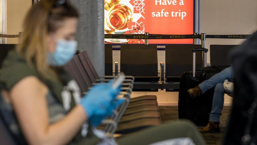 مطارات أبوظبي تواصل دعمها للجهود العالمية للحد من انتشار فيروس كورونا