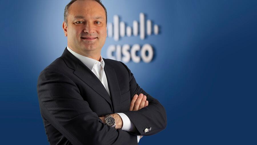 سيسكو توسّع محفظة الخدمات البسيطة والآمنة لمساعدة الشركات الصغيرة 