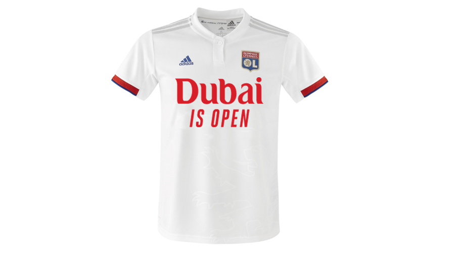 استأنفت طيران الإمارات توفير رحلات ركاب إلى أكثر من 50 مدينة، كما أعلنت أنها سوف تعيد تشغيل طائرة A380 إلى باريس اعتباراً من 15 يوليو.