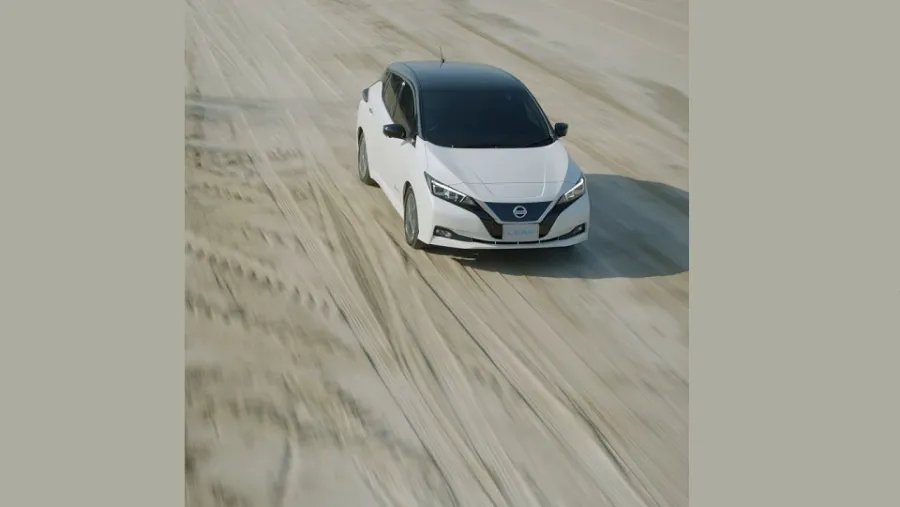 Nissan Leaf Dares to Challenge Mother Nature 