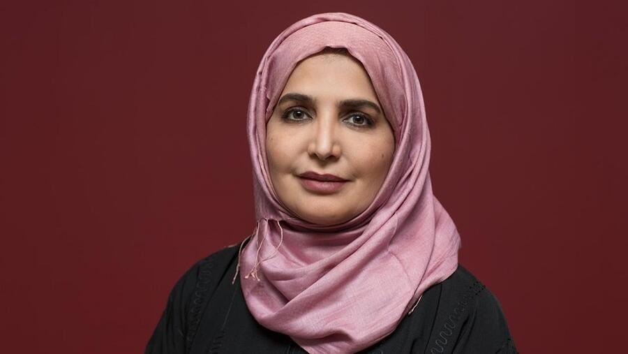 حديث الخبراء يتطرق إلى أهمية الرقابة الأُسرية في ظل هيمنة مواقع التواصل الاجتماعي  