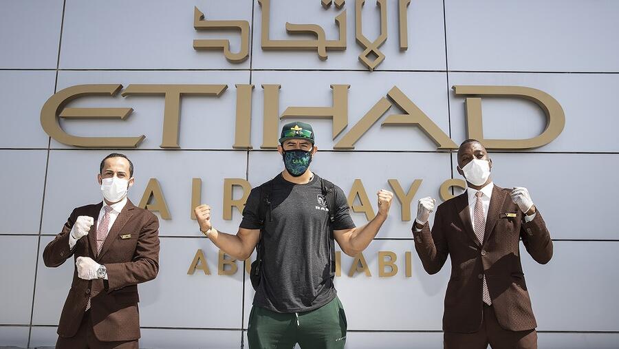 الاتحاد للطيران ترحّب بعودة نجوم "UFC" إلى جزيرة النزال
