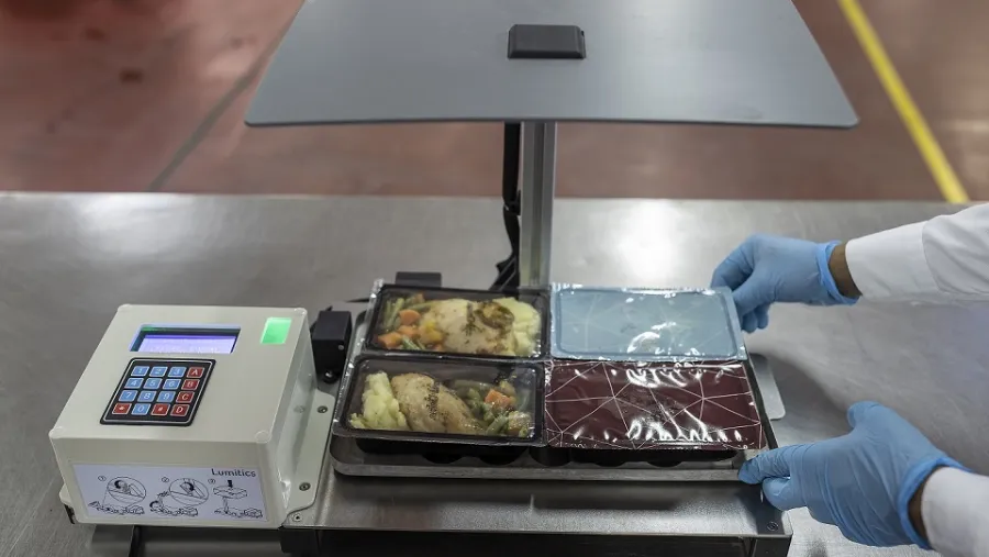 Etihad Airways Teams up With Lumitics To Reduce Inflight Food Wastage