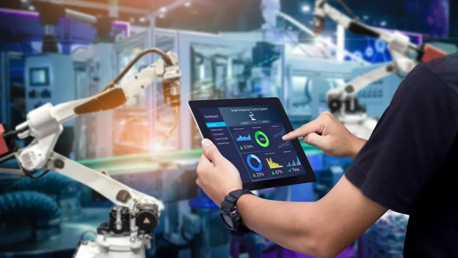 Schneider Electric Brings AI-Assisted Advising and Implementation To Accelerate Corporate Clients’ Energy, Sustainability and Climate Change Programs  