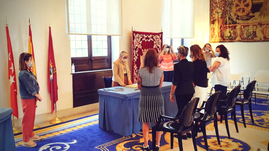 Marrying a Lesbian Couple: Meet the Spanish Muslim Counselor Who Celebrated Homosexuality