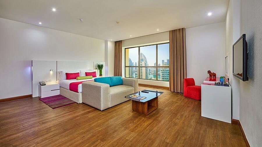 Ramada Hotel & Suites JBR Launches Staycation Deals With Theme Park Access