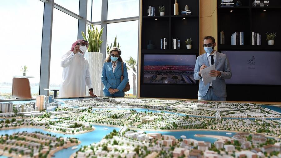 ديار المحرق تستضيف سعادة السيدة باولا أمادي سفيرة جمهورية إيطاليا لدى مملكة البحرين بجولة في المدينة