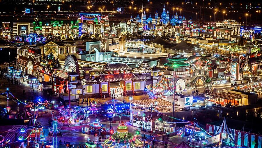 القرية العالمية تحصد ثلاثة ألقاب في حفل توزيع جوائز ستيفي الشرق الأوسط وشمال إفريقيا لعام 2021