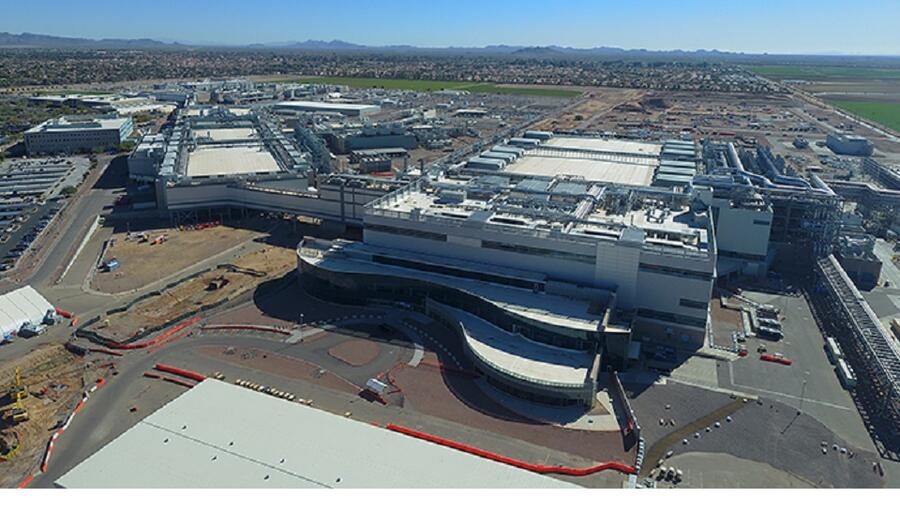 إنتل تُعلن استراتيجيها المطوّرة لتصنيع الأجهزة المتكاملة وتعزيز ريادتها في مجالات التصنيع والابتكار والمنتجات