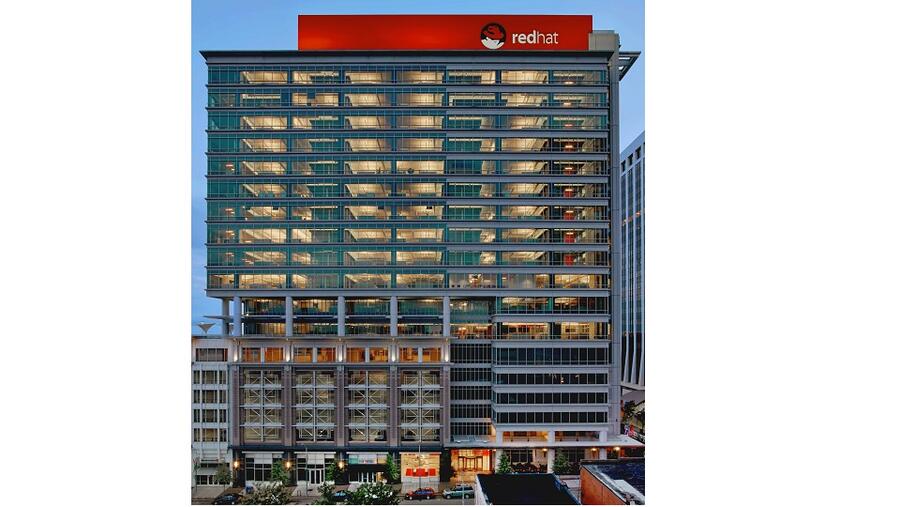 البرامج التدريبية لـ «ريد هات» تحقق للمؤسسات عائد استثمار بنسبة 365٪