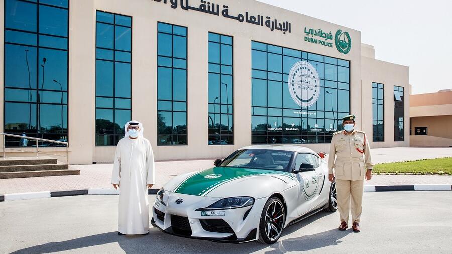 الفطيم تويوتا تعزز أسطول شرطة دبي من سيارات تويوتا الاستثنائية مع سيارة جي آر سوبرا لعام 2021 الجديدة كلياً