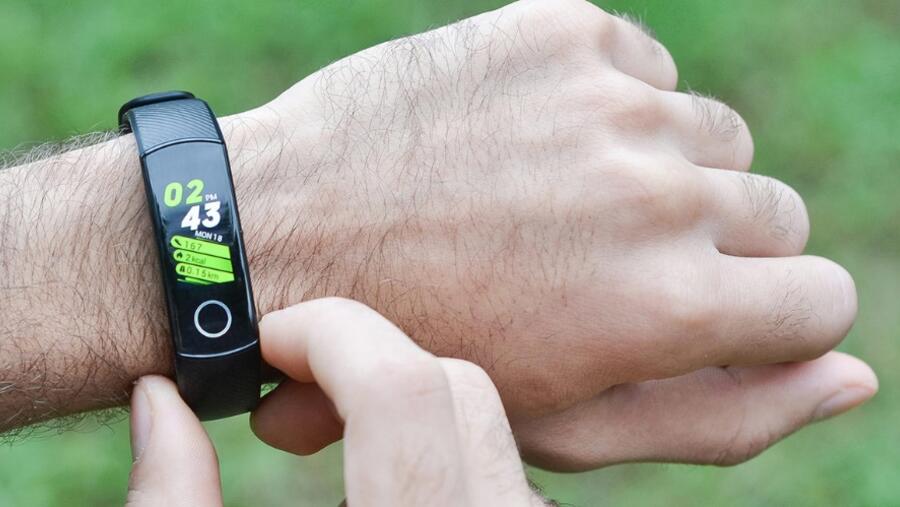 اختر الجهاز القابل للارتداء الأنسب لاحتياجاتك الرقمية