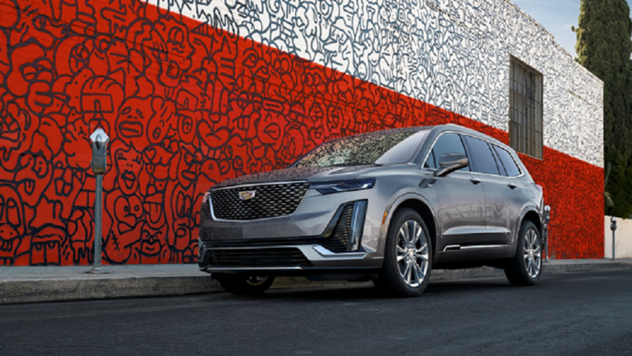 ما الميزات التي تجعل من ’كاديلاك XT6‘ جديرة بحصد الجوائز البارزة