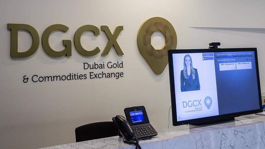 بورصة دبي للذهب والسلع تشهد إقبالاً قوياً على العقود الآجلة للفضة والذهب