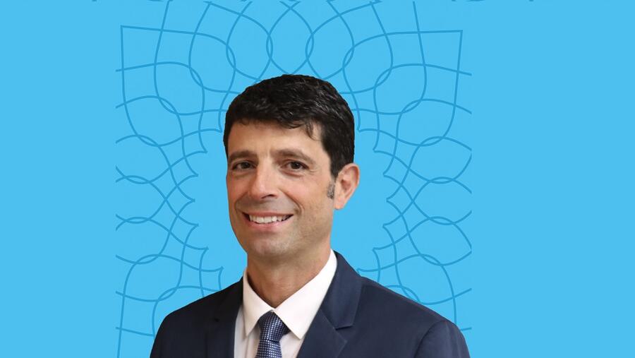 جراحة قصر النظر الشيخوخي تغنيك عن النظارات