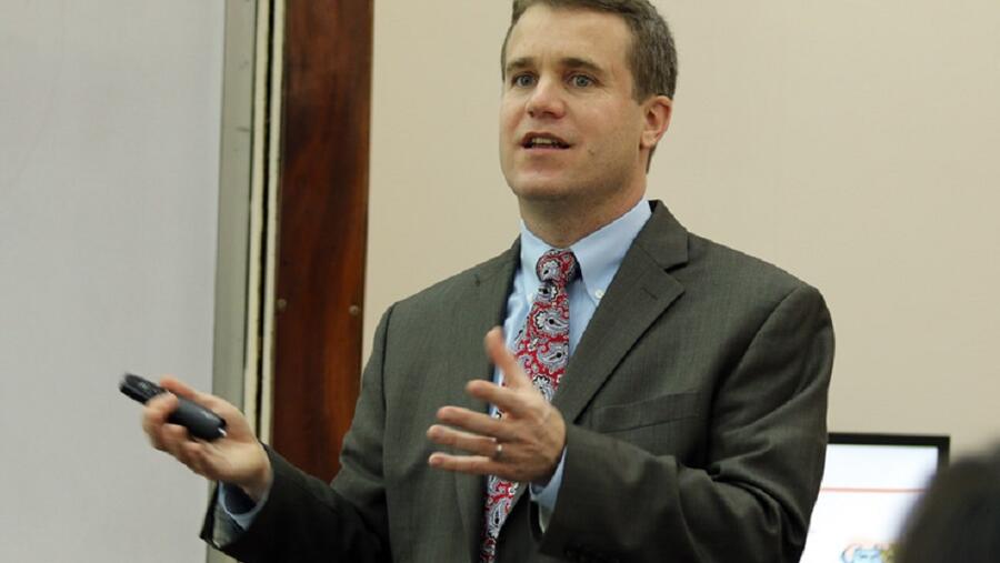 مؤسسة قطر: مسؤول بالوكالة الأمريكية للتنمية الدولية يقدم رؤيته في ندوة مشتركة بين جورجتاون والتعليم فوق الجميع 