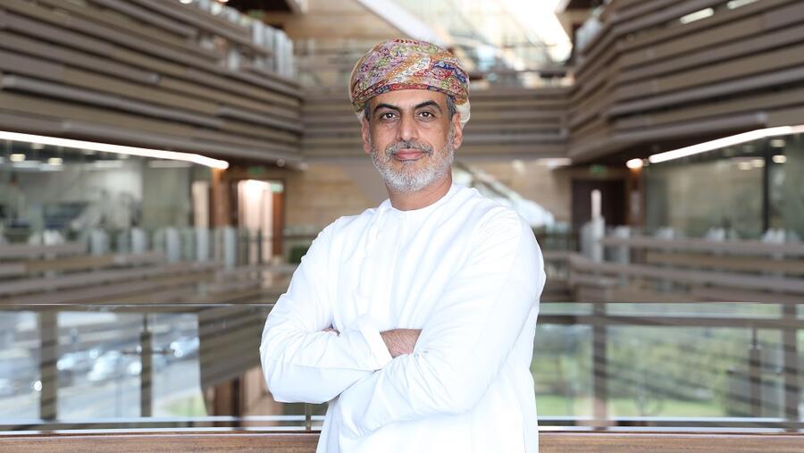 البنك الوطني العُماني يحقق رقماً قياسياً لتحويلات الرواتب الكترونياً في يوم واحد