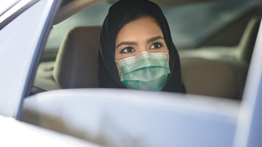 أوبر تقدم خصماً على الرحلات للراغبين بالحصول على لقاح كوفيد_19 في أربع مدن سعودية