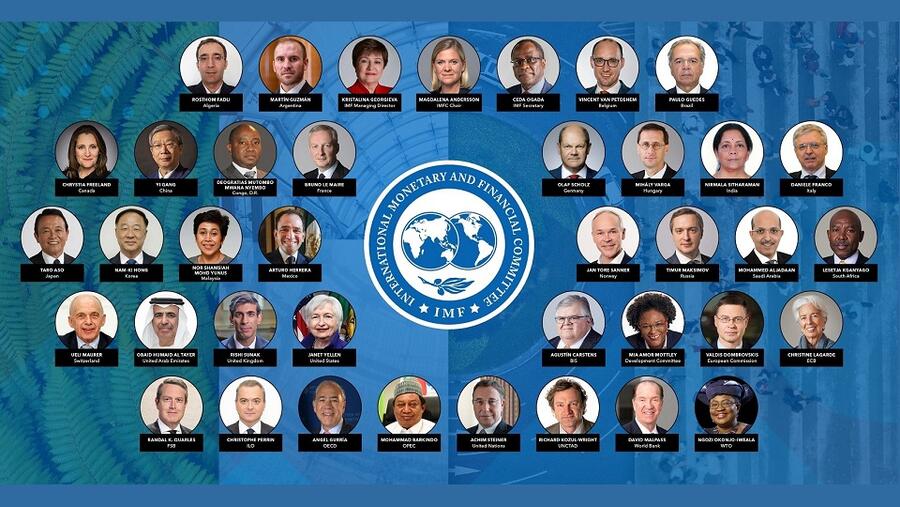 لمواجهة تداعيات الأزمة الاقتصادية والمالية التي يشهدها العالم نتيجة جائحة كوفيد-19 وعلى هامش الاجتماعات السنوية لصندوق النقد ومجموعة البنك الدوليين معالي عبيد حميد الطاير يشارك في اجتماع اللجنة الدولية المالية والنقدية