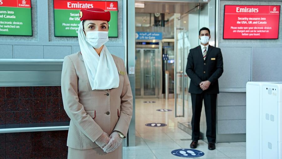 طيران الإمارات تؤكد اهتمامها بالعملاء من خلال تحديث سياسة الحجوزات