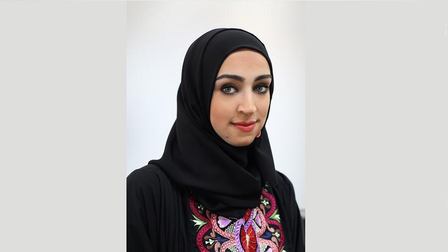 دبي القضائي ينظّم برنامجاً توعوياً لتعريف الجمهور بقوانين استخدام التكنولوجيا وشبكات التواصل الاجتماعي 