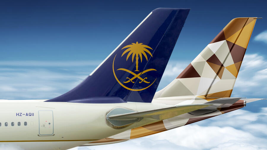 تعزيز العلاقة بين الاتحاد للطيران والخطوط الجوية السعودية عبر شراكة متبادلة في اكتساب واستبدال الأميال