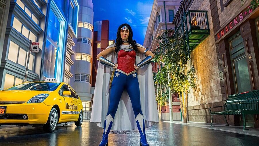 فعالية "سيدات وارنر" تعود إلى عالم وارنر براذرز أبوظبي