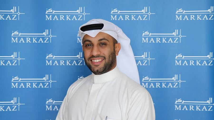 المركز يباشر تقديم خدمات "صناعة السوق" على سهم شركة بورصة الكويت وشركة العيد للأغذية