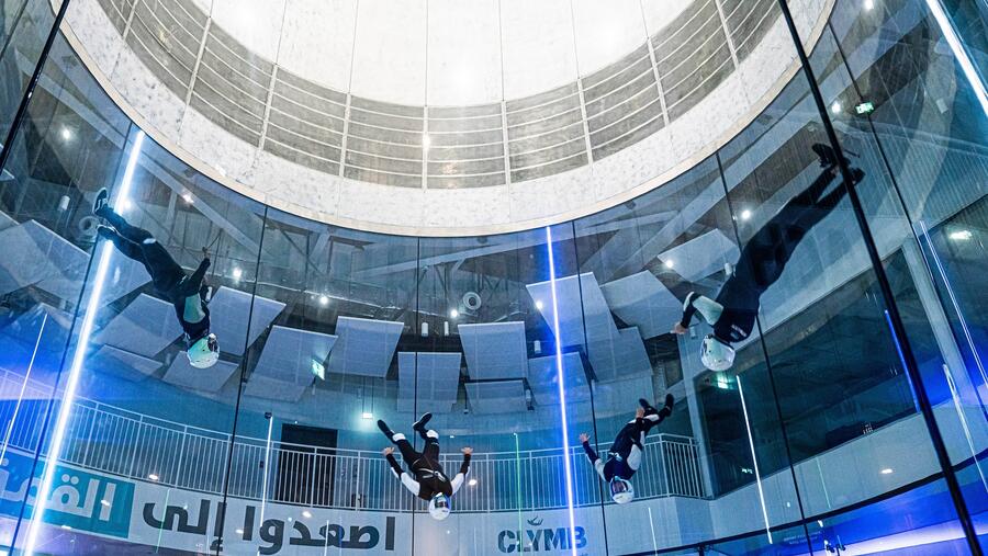 كلايم أبوظبي ينظم عرض الطيران الداخلي الحر اعتباراً من 2 يوليو   