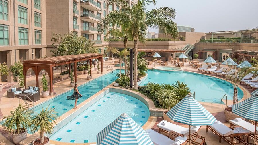 هل خططتم لإجازة الصيف؟ إليكم ١٠ أسباب للإقامة في فندق فورسيزونز القاهرة نايل بلازا