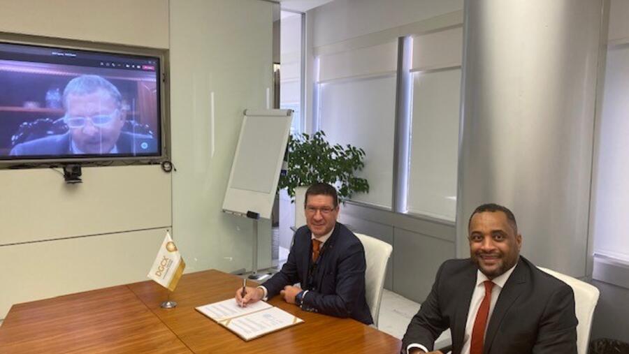 بورصة دبي للذهب والسلع توقع مذكرة تفاهم مع سلطة تنظيم أسواق المال في السودان لتعزيز قوة سوق الذهب عبر القارة الأفريقية