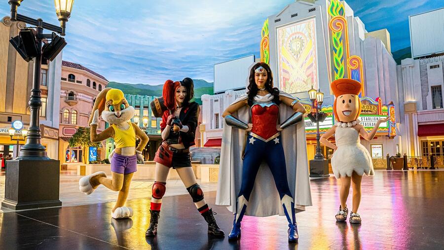 "ياس ووتروورلد أبوظبي" و"عالم وارنر براذرز أبوظبي" وكلايم أبوظبي" تستضيف أجمل الفعاليات الترفيهية المخصصة للسيدات