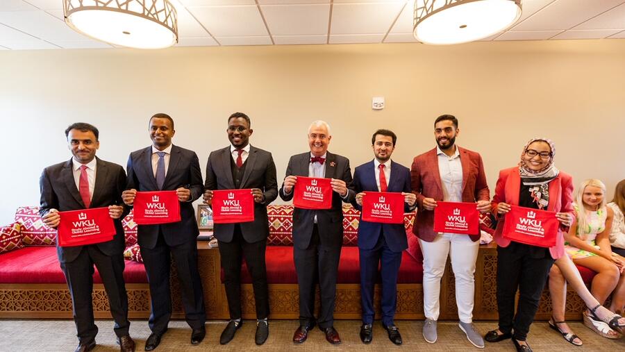 كيف يمكن للمناظرات أن تكون نافذة لعبور الثقافة