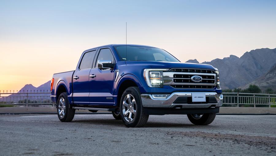 تقنية "فورد" تجنب السائقين عواقب نسيان طفلهم أو حيوانهم الأليف في مقعد السيارة الخلفي