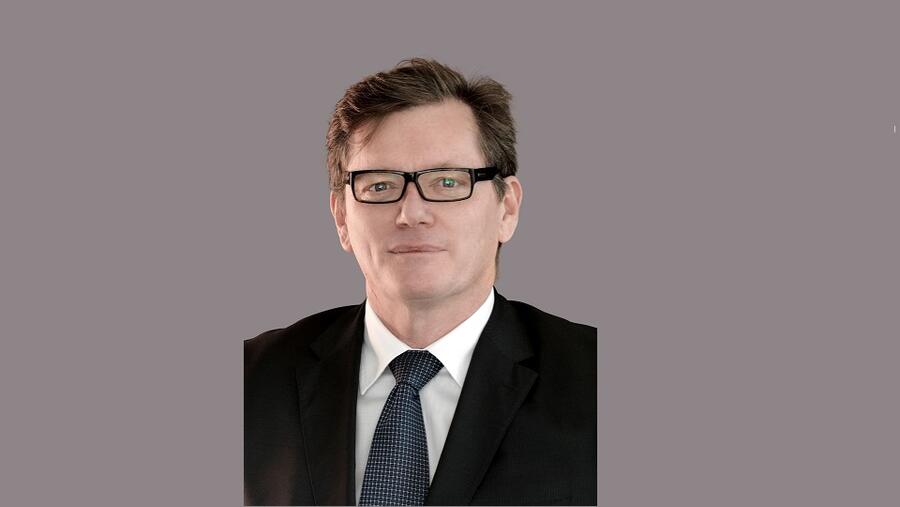 "بنك الإمارات دبي الوطني" يحصد اثنتين من الجوائز المرموقة خلال حفل توزيع جوائز "يوروموني للتميز 2021"