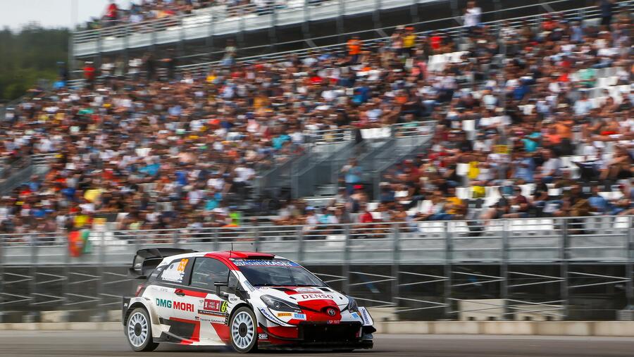 فريق جازو للسباقات GR يختتم رالي إيبر في بلجيكا ويعتلي منصة التتويج