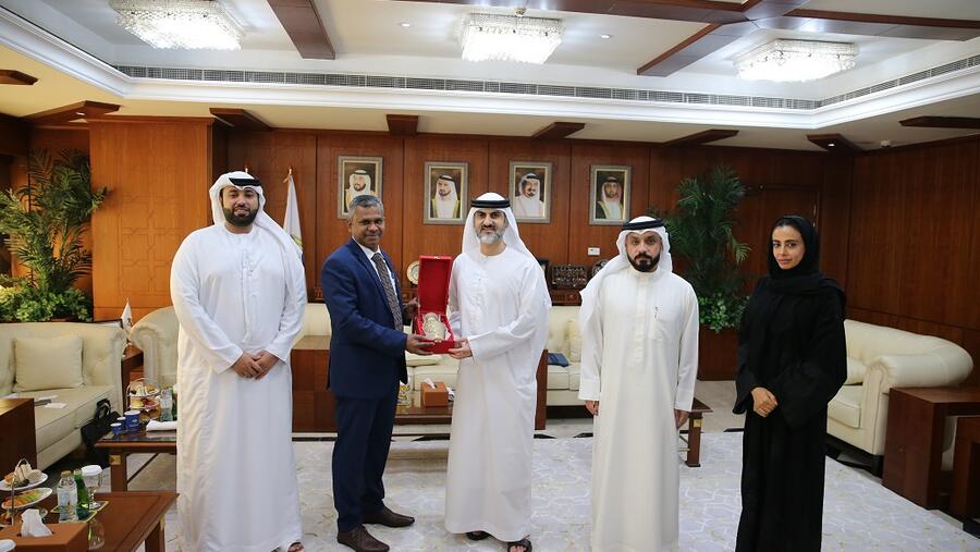 مدير عام غرفة عجمان يستقبل قنصل الاقتصاد والتجارة في قنصلية الهند بدبي
