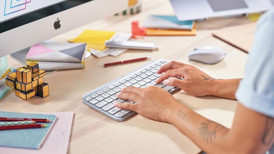 لوجيتك تطرح لوحة مفاتيح لاسلكية جديدة بقدرات إنتاجية عالية وتصميم مُبّسط