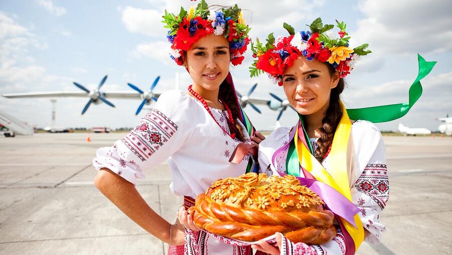 فلاي دبي تحتفل بالذكرى العاشرة لانطلاق رحلاتها إلى أوكرانيا