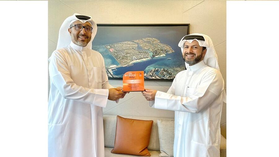 الاتحاد البحريني للترايثلون يكرّم شركة ديار المحرق