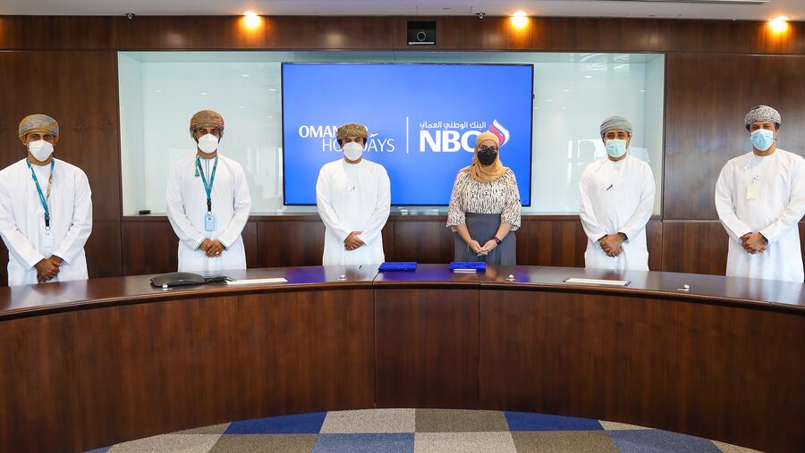 البنك الوطني العُماني يتعاون مع عطلات الطيران العُماني ويقدم لحاملي بطاقاته خصماً بنسبة 10 بالمائة على باقات السفر