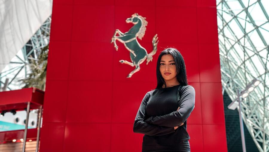 عالم فيراري أبوظبي تستعد لاستضافة أول فعالية مخصصة للسيدات   