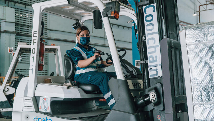 دناتا أول مزود لخدمات السفر ينضم إلى مبادرة أياتا للتوازن بين الجنسين